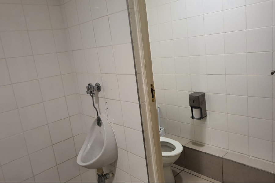 To Let commercial Property for Rent in Newton Park Eastern Cape